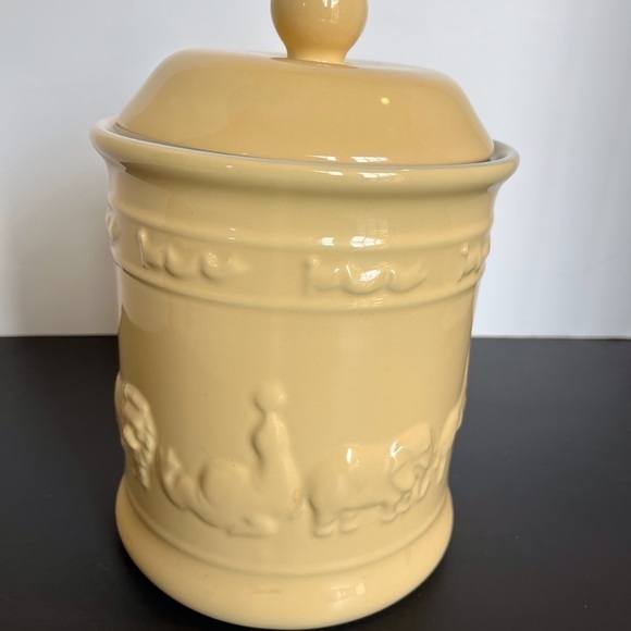 Williams-Sonoma Animal Crackers Cookie Jar - Picture 4 of 14